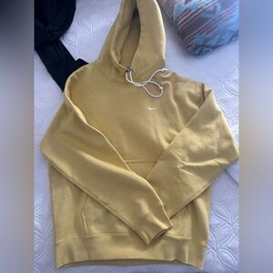 Nike Men's Mustard Hoodie